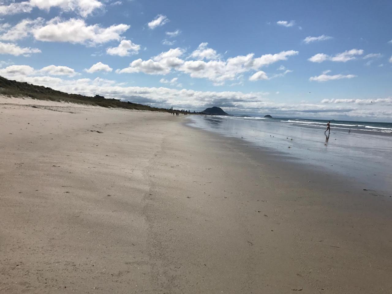 Holiday House Mount Maunganui Esterno foto